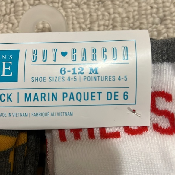 NWT - Toddler Truck Themed Crew Socks with grips on bottom - 6 pairs. Size 6-12M - Picture 3 of 8